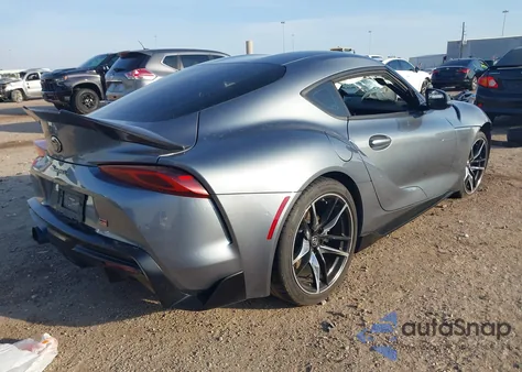 2022 Toyota Gr Supra 3.0 z USA, uszkodzony, nr VIN WZ1DB0C01NW049480
